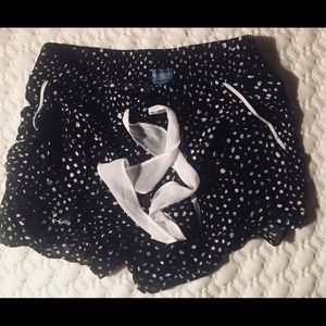 Vera wang shorts